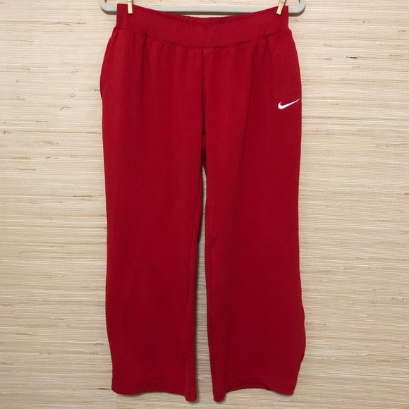 Red Nike Fit Dry Snap Hem Sweat Pants Size Medium 8-10 - Picture 1 of 8